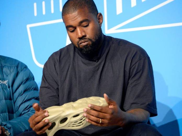Rapper Kanye West Officially Changes His Name To ‘Ye’