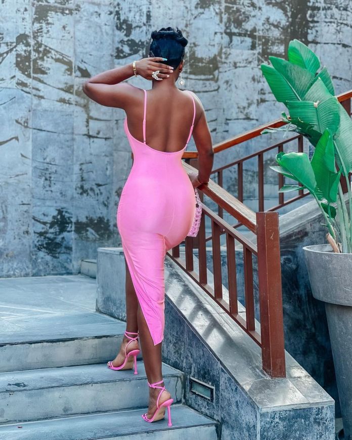 Pinkalicious! Alex Unusual Is That Bardie In Pink 2