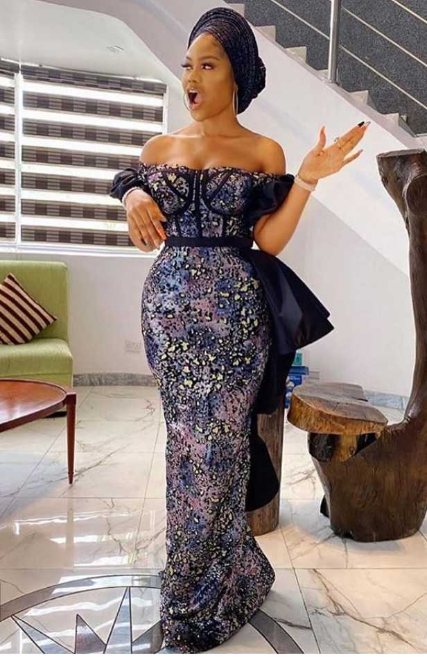 Get Up To Speed On Black Aso Ebi Trends With These 12 Styles Screaming Style And Class 7
