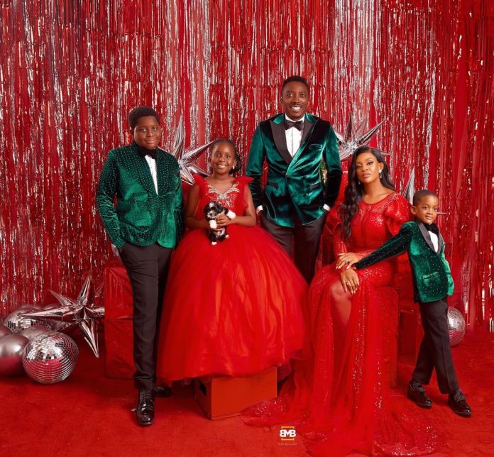 See How Your Favs Dropped Super Bold Christmas Fashion Statements 25