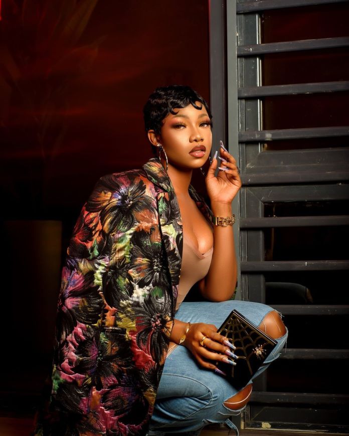 Tacha Is Definitely Vogue Material In These Snaps, No Cap 4