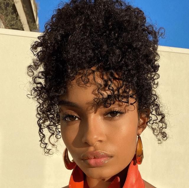curly hairstyles 2022