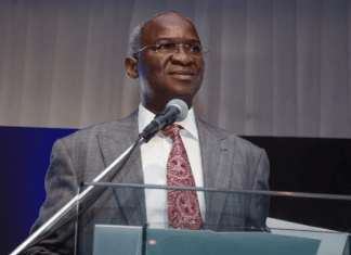 "Tunde Is Shallow", FFK Drags Fashola Over Bad Roads Comments