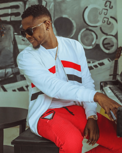 Revealed! Why Kizz Daniel And Reekado Banks Are Not In Good Terms 2 kizz daniel