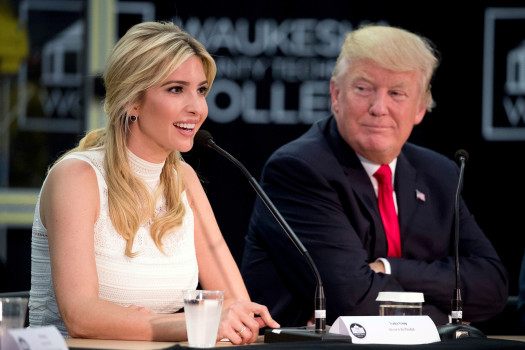Donald Trump Is Plotting To Run For President Again In 2024 3