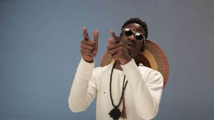 Is Using Streaming Farms Good Or Bad? - Mr Eazi Queries Critics 1 Mr Eazi's Response To Troll Asking Who Paid For His Trip Is A Banger
