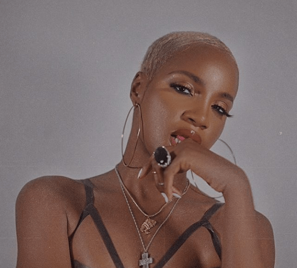 KOKOnista Of The Day: Seyi Shay Is The Stunning Nigerian Singer With A Sizzling Melanin Body 2 Seyi Shay