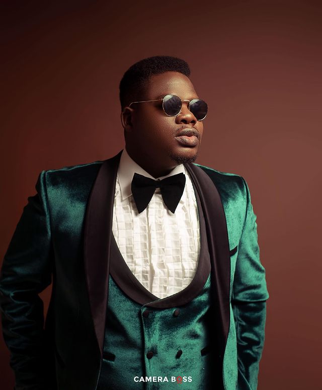 Mr Macaroni Gives 28 Fans Cash Gifts To Celebrates 28th Birthday