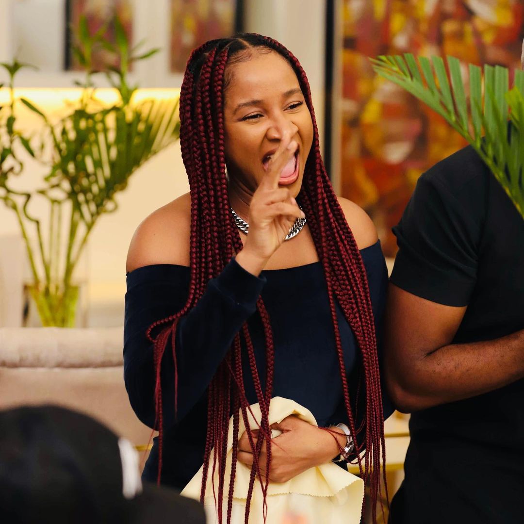 adesua etomi-wellington