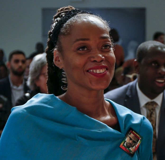 Malcolm X’s Daughter, Malikah Shabazz, Found Dead Days After Pair Exonerated For His Murder 4