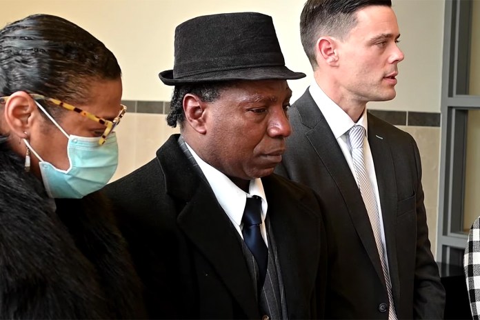 “I Am Truly Sorry” - White Woman, Alice Sebold, Apologises To Black Man Who Spent 16 Years In Jail After She Falsely Accused Him of R*ping Her 2