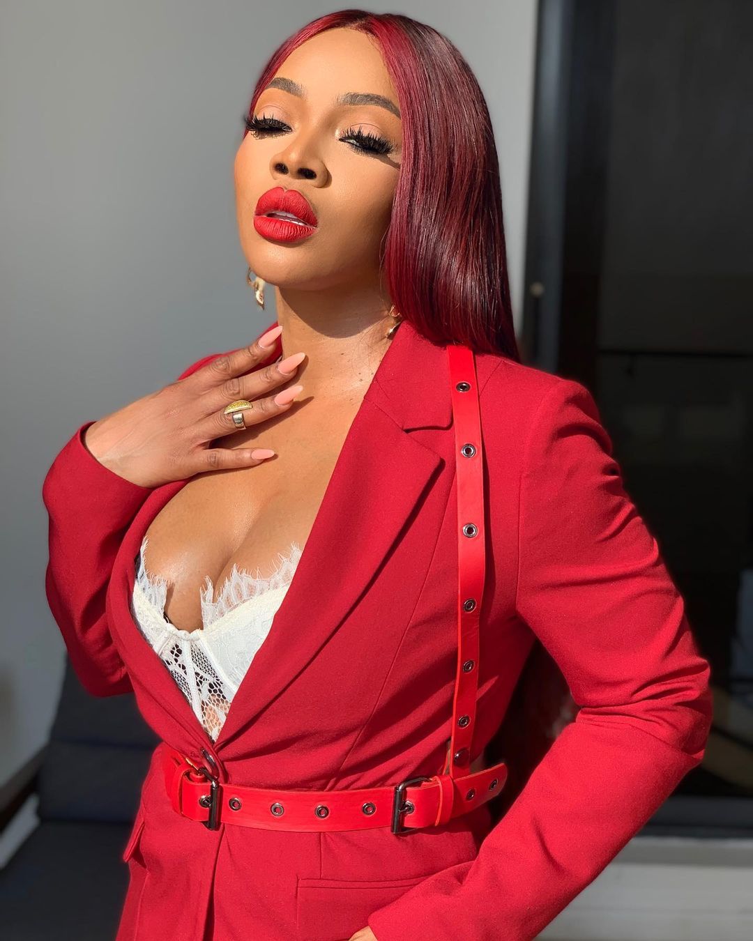 #BabyGirlForLife! Toke Makinwa Slays Differently In Red 1 toke makinwa