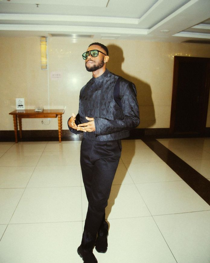 Some Of Your Favs Are Dying Inside Cause Of The Ruthless Sh*t Y'all Say On Here - Lojay Calls Out Online Trolls 1 lojay