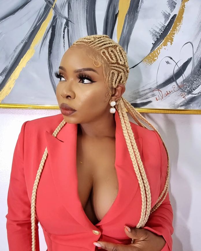 Thunder Go Locate You – Yemi Alade Drags Troll Who Berated Her Music 2
