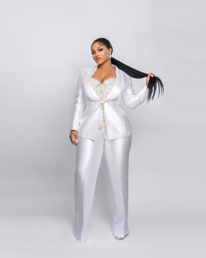 BBNaija JMK Rants After An MC Almost Yanked Off Her Wig At A wedding 7