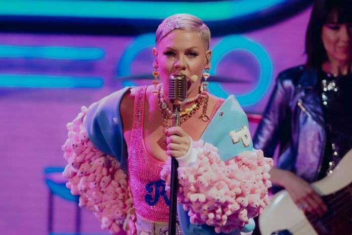 American Music Awards (AMA) 2022: See Full List Of Winners 1