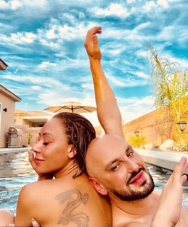 Mel B Completely Naked In Pool With Her Best Friend (Photos)