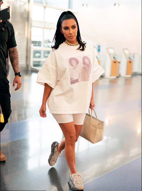 Kim Kardashian's 2000s Airport Style was Actually Relatable AF